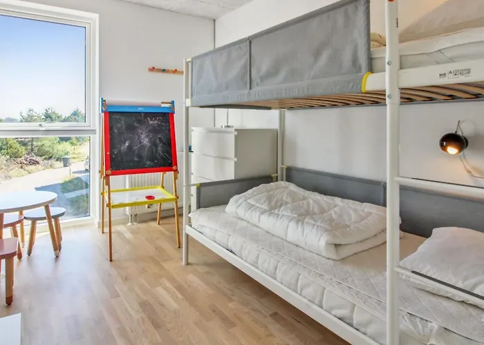 Ferienhaus Razmo - 2-5km From The Sea By Interhome