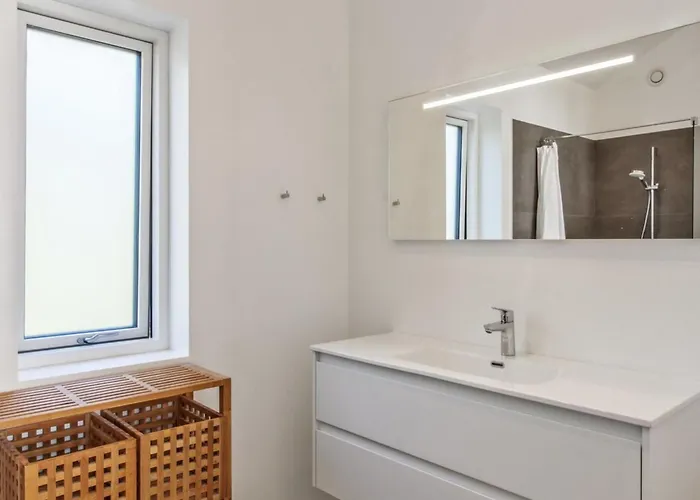 Razmo - 2-5km From The Sea By Interhome *